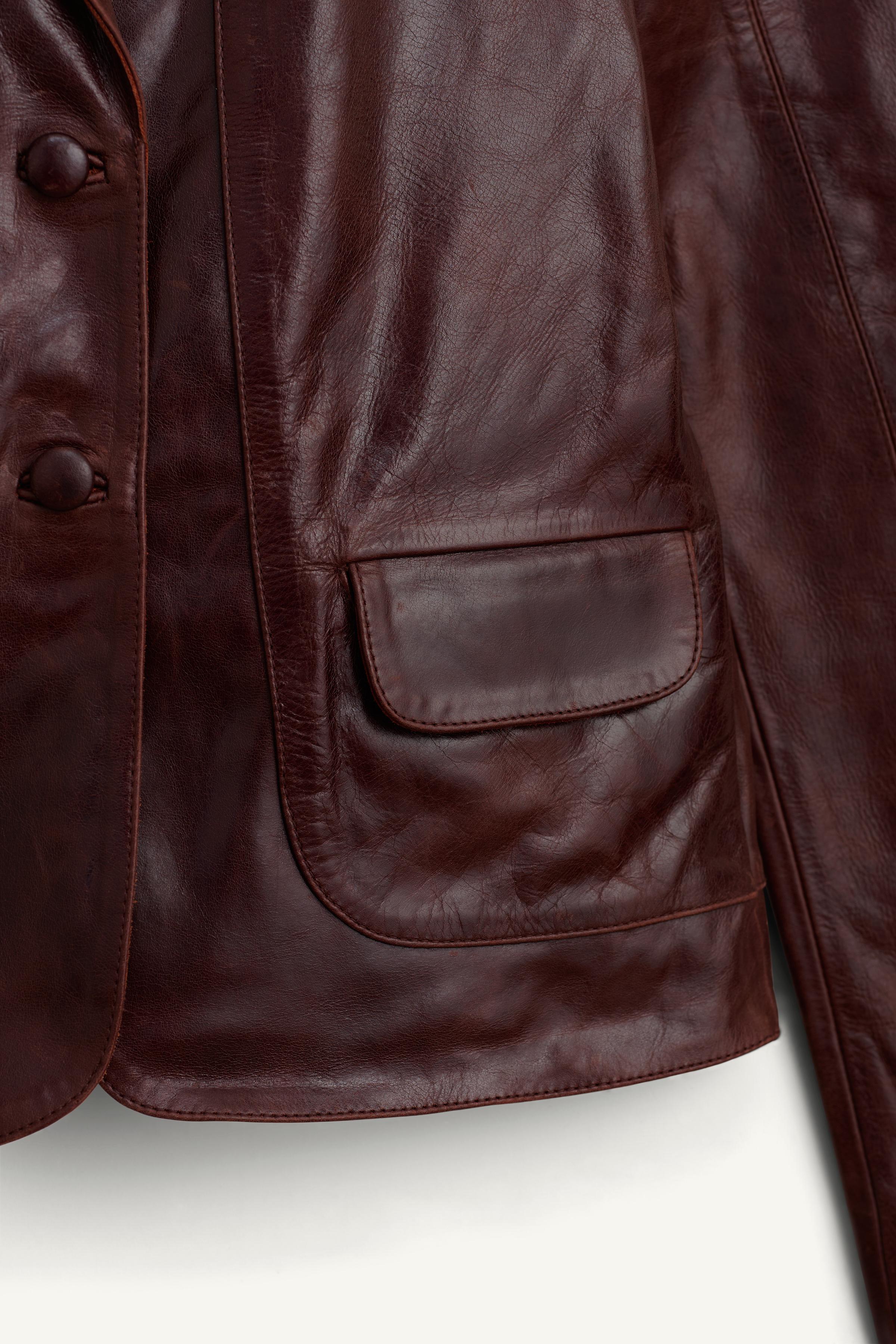 LIMITED EDITION 100% LEATHER CROPPED BLAZER